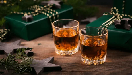 hard liquor singapore gift | Carecci